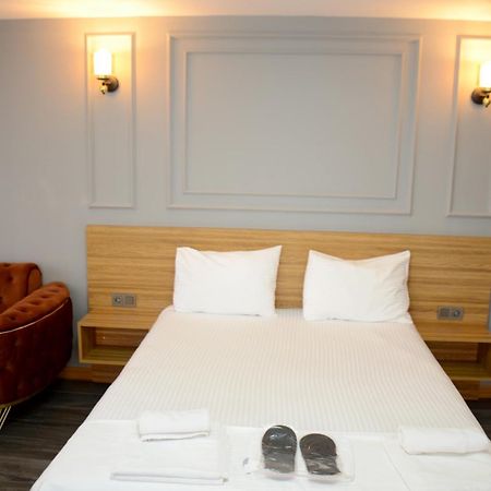 Waves Hotel Истанбул Екстериор снимка