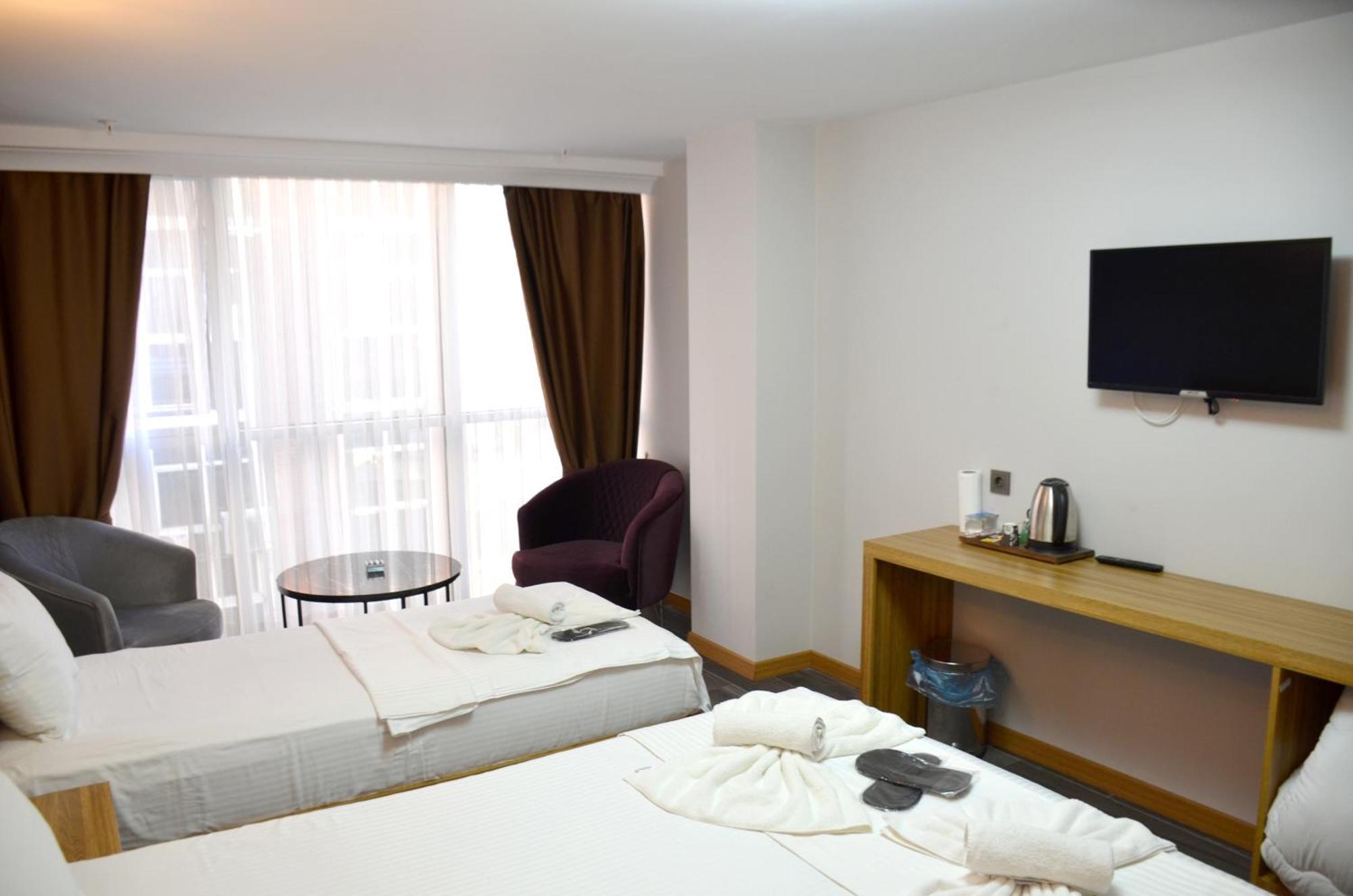 Waves Hotel Истанбул Екстериор снимка