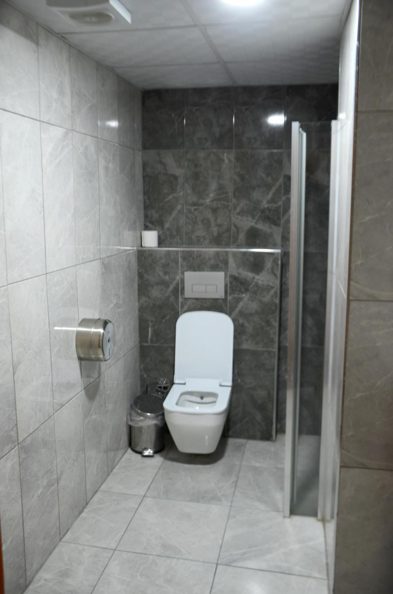 Waves Hotel Истанбул Екстериор снимка